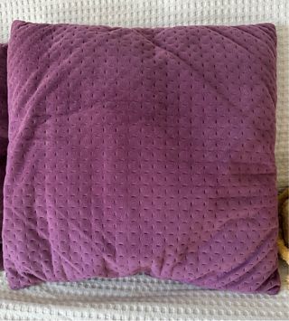 Alfombra alta calidad con cojines a juego