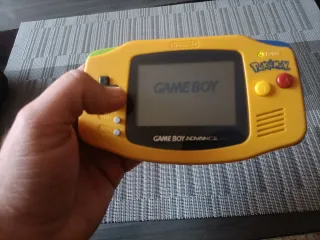 Consola Game Boy Advance Pokémon Edición Amarilla