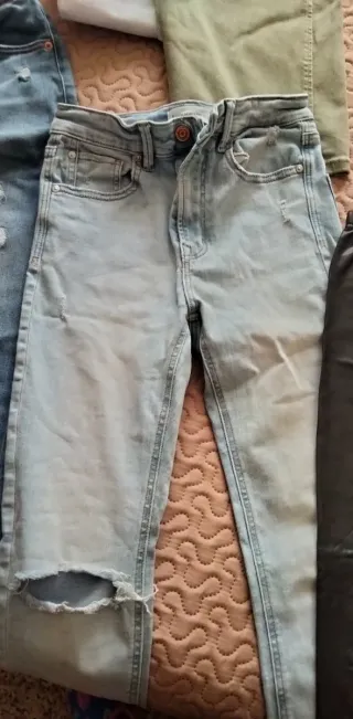 Lote 3 Pantalones Levis, Sfera y Stradivarius