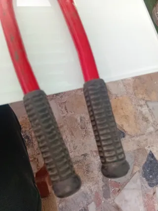 Cortavarillas profesional rojo