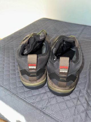 Zapatos Camper Gore-Tex Talla 45