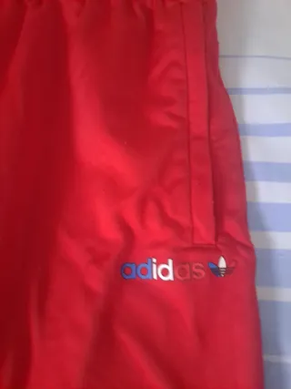 Pantalón Adidas Rojo