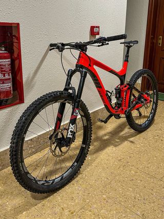 Giant Reign Advanced 1 2022