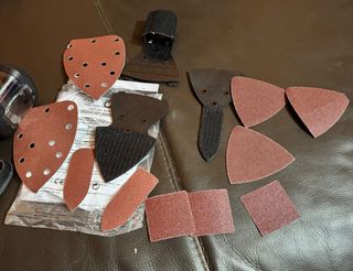 Lijadora Ratón DEKO 220V 13000rpm 3 almohadillas