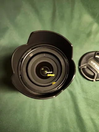 Objetivo Nikon 18-135mm ED