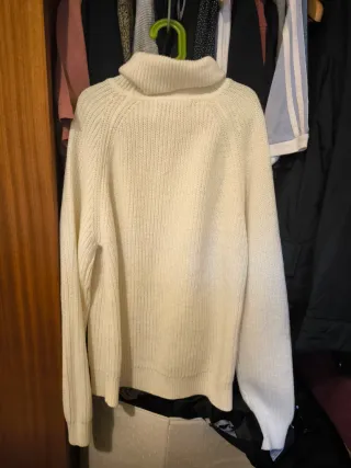 Jersey cuello alto Bershka blanco talla S