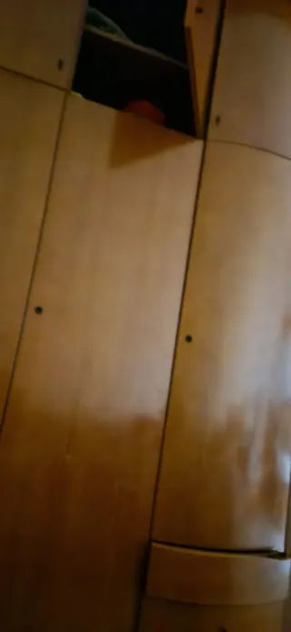 Armario de 5 puertas