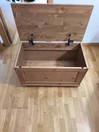 Arcón de madera rústico