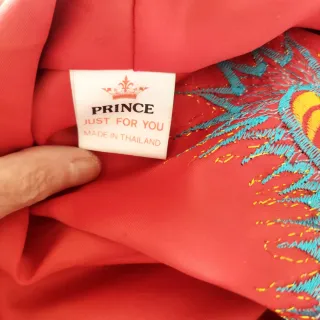 Bata seda estilo oriental