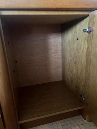 Aparador bajo de madera natural