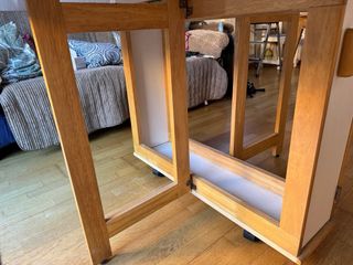 Mesa plegable madera y blanco