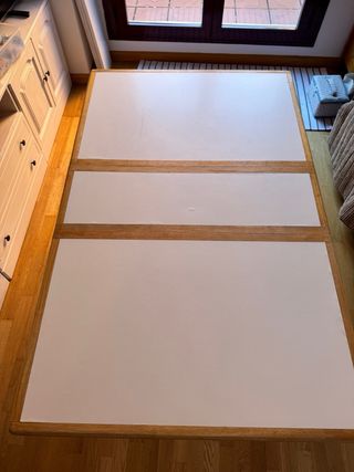 Mesa plegable madera y blanco