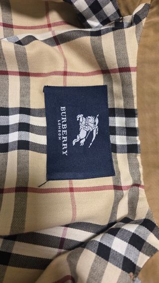 Gabardina Burberry Beige Clásica