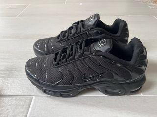 Nike TN Air Max Plus Negras
