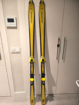 Esquís Salomon Axendo 7