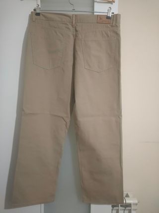 Pantalones beige hombre