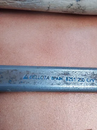 Herramientas de construcción variadas