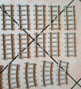 Lotto 23 Binari COMPATIBILI Lego City