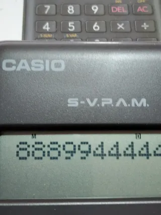 Calculadora Científica Casio fx-82MS