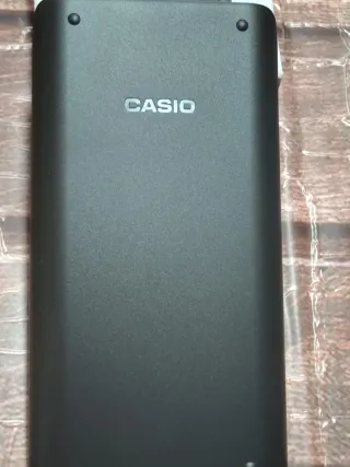 Calculadora Científica Casio fx-82MS