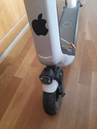 Patinete eléctrico básico