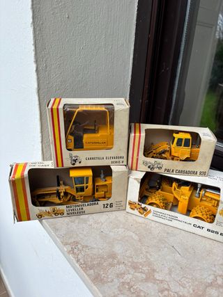 Lote 4 Miniaturas JOAL Caterpillar primera ed. 70’