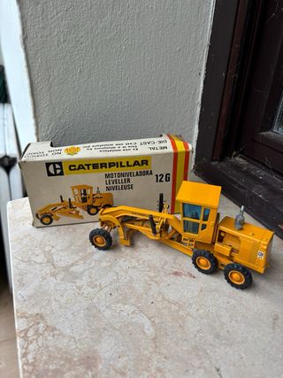 Lote 4 Miniaturas JOAL Caterpillar primera ed. 70’