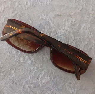 Gafas de sol Vogue mujer marrones