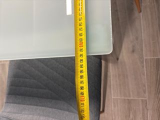 Mesa comedor cristal de seguridad, muy buen estado