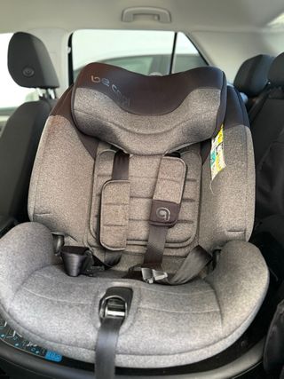 Silla de coche giratoria gris