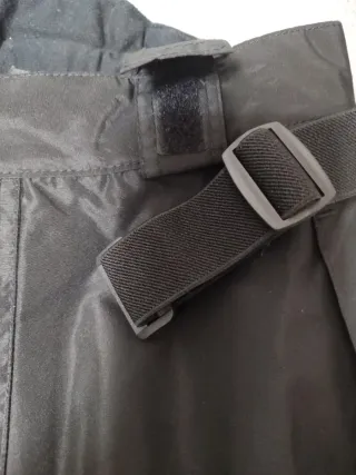 Pantalón y guantes de nieve 6 años