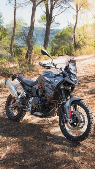 BMW F900GS