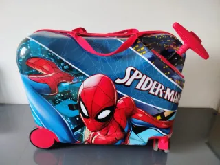 Maleta Infantil Spider-Man Ruedas y Asa