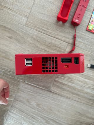 Consola Nintendo Wii Edición Mario Bros Roja