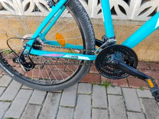 Rockrider 340 maxtravel color verde agua.