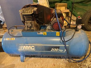 Compresor de aire ABAC 200hp3.
