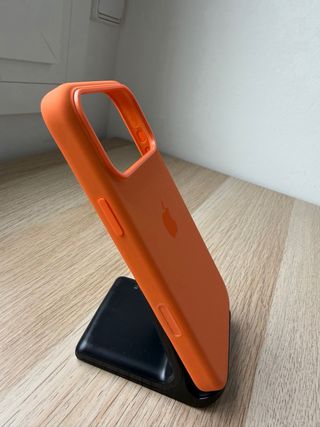 Funda Silicona Magsafe iPhone 17 Pro Max naranja