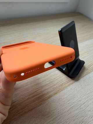 Funda Silicona Magsafe iPhone 17 Pro Max naranja