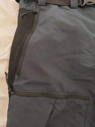 Pantalón desmontable Montaña Simond MT500 negro.