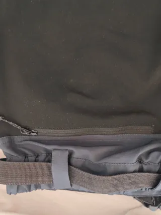 Pantalón desmontable Montaña Simond MT500 negro.