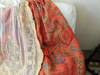 Traje de Fallera Oro y Naranja.