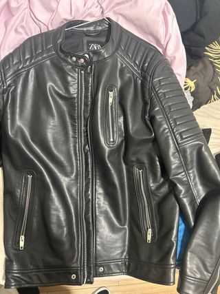 Chaqueta de cuero Zara negra
