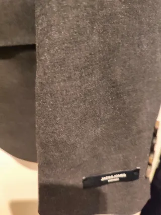 Chaqueta Jack & Jones Talla 48 Gris