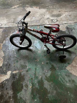 Bicicleta infantil 16”