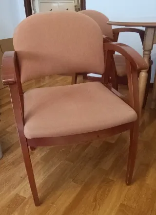 Mesa redonda extensible + 4 sillas