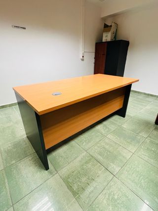 Escritorio oficina 160x80cm con cajonera