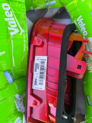 Piloto trasero Valeo valido para seat leon