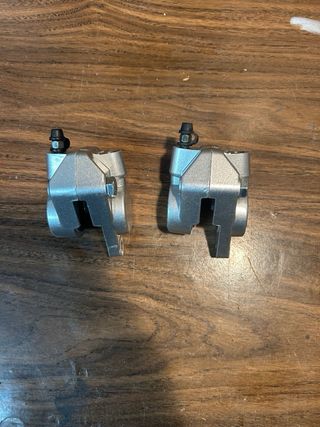 Pinzas de freno Derbi