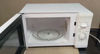 Microondas SAIVOD Blanco