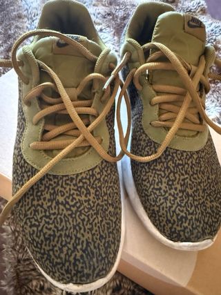 Zapatillas Nike Tajun Talla 44.5